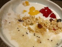 米釀鲜果酸奶-丝路金桃·新疆菜(徐汇店)