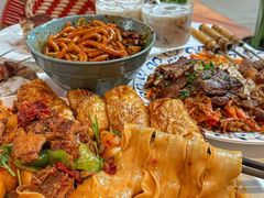 -伊带伊路新疆美食府(呼家楼店)