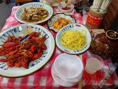 -小球滚滚湘菜馆·烤鱼·口味虾(太平街店)