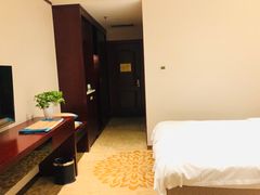 -润华商务酒店