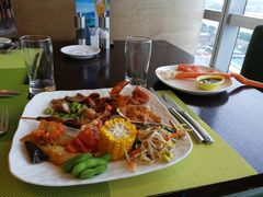 -湖景知味西餐厅•自助餐• 轻食(南京金茂威斯汀大酒店)