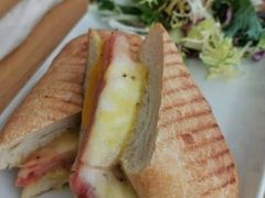 火腿芝士帕尼尼-Bracket Coffee(工体店)