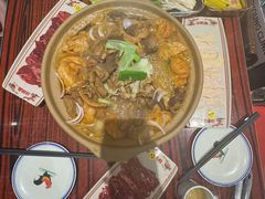 -沙胆彪炭炉牛杂煲(上海日月光广场店)