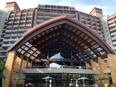 -三亚湾海居铂尔曼度假酒店