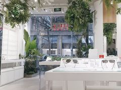 -JINS(上海宏伊国际广场店)