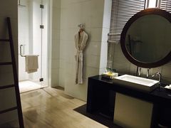 -天津津利华酒店