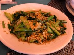 -Pakwan Restaurant & Bar