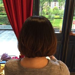 -侨治发型