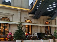 -HUATA 'Holiday Plan 花榻
