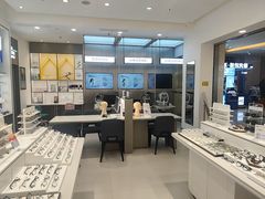 -宝岛眼镜·星创视光中心(金桥店)