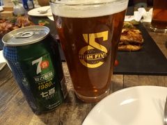 -HIGH FIVE哈福手工汉堡(桂林路店)