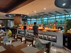 -东莞海悦花园大酒店(厚街万达广场寮厦地铁站店)