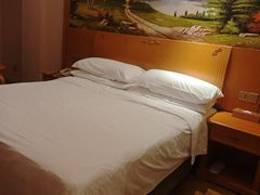 -维也纳酒店(广州增城万达广场地铁站店)