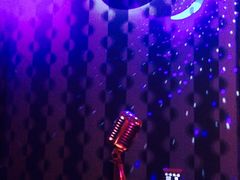 -乐界KTV(虹桥中心店)