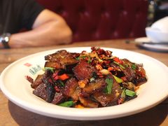 -唐伯虎新派湘菜馆(石夏时代广场店)