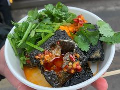 -黑色经典臭豆腐·湖南特产(步行街店)