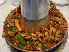 -老佛爷铜炉蛙锅(海岸城店)