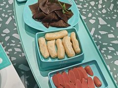 -季季红火锅(柳州城中万达二店)