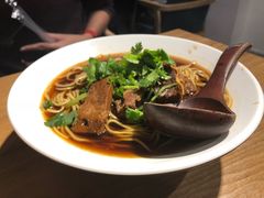 半斤半肉拉面-厝内小眷村(天河南一路店)