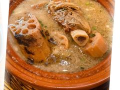 -董厨煨汤馆(车站路店)