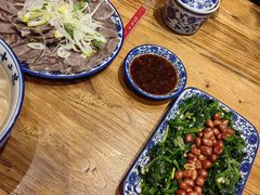 -十二忠手拉面(燎原街店)