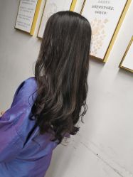 -镁连社·美联社
