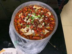 -重庆歪嘴鱼庄(济南模具厂宿舍店)