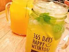 -玛格萝妮比萨屋(四平店)