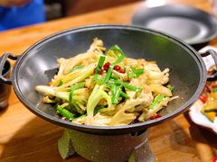 有机花菜炒肉-湘里乡亲甲王二老店