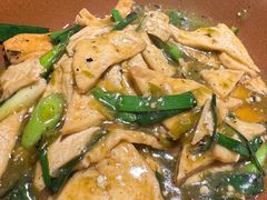 -泥糊破店小酒馆·团建聚餐(南京西路店)