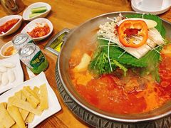 -喇喇排骨火锅·传统韩式脊骨汤(望京西园总店)