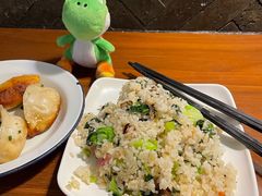 -舒蔡记生煎菜饭(云南中路店)