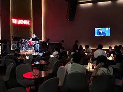 -TZ House音乐现场(来福士中心店)