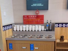 -阿婆情腊排骨火锅(金虹路店)