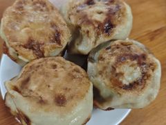 -宝瑞门钉肉饼店