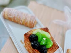 -光作面包Voila Lumiere(中山店)