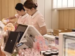 -好利来(东四店)