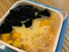 杨枝甘露-满记甜品(岭南新天地店)