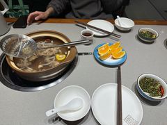 -四点金粥底火锅(沂州里店)