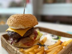 -水桶王国主题餐厅·聚会·生日派对·亲子活动·家庭套餐(亚龙湾希尔顿店)