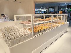 -好利来(上海长宁龙之梦店)