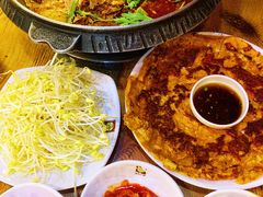 -喇喇排骨火锅·传统韩式脊骨汤(望京西园总店)