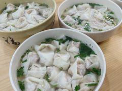 -周震馄饨