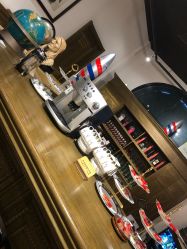 -TWOFACE 双面理发馆