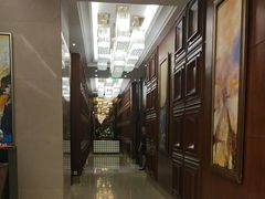 -骏莱海鲜鱼港(五角场店)