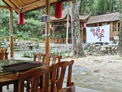 -小洞天柴火土菜馆