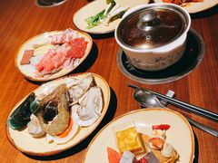 -石梅湾威斯汀度假酒店-品味餐厅·川湘菜·海鲜风味火锅·手工面食·万州烤鱼·口味牛蛙·小龙虾