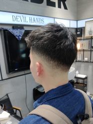 -Devilhands Barbershop男士理容店