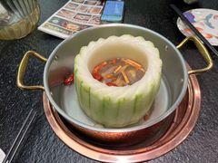 -得意咚瓜·顺德鱼生·冬瓜火锅(深圳首店)