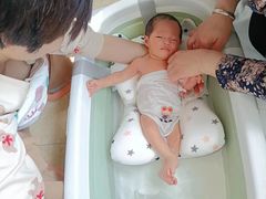 -爱月宝月嫂·育儿嫂(哈尔滨总店)
